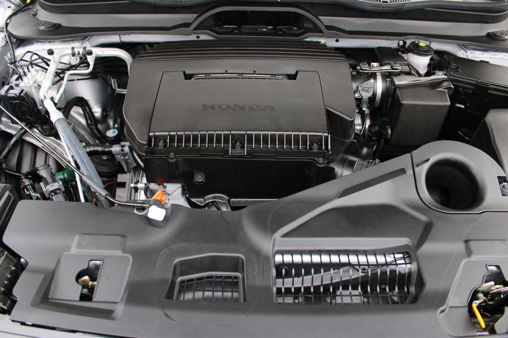 Used 2025 Honda Pilot TrailSport image 42