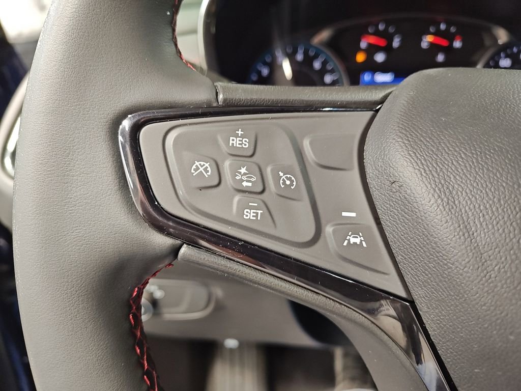 Used 2023 Chevrolet Equinox RS image 28