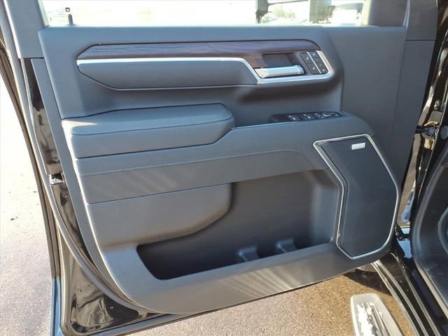 New 2026 GMC Sierra 2500 SLT w/ SLT Convenience Package image 19