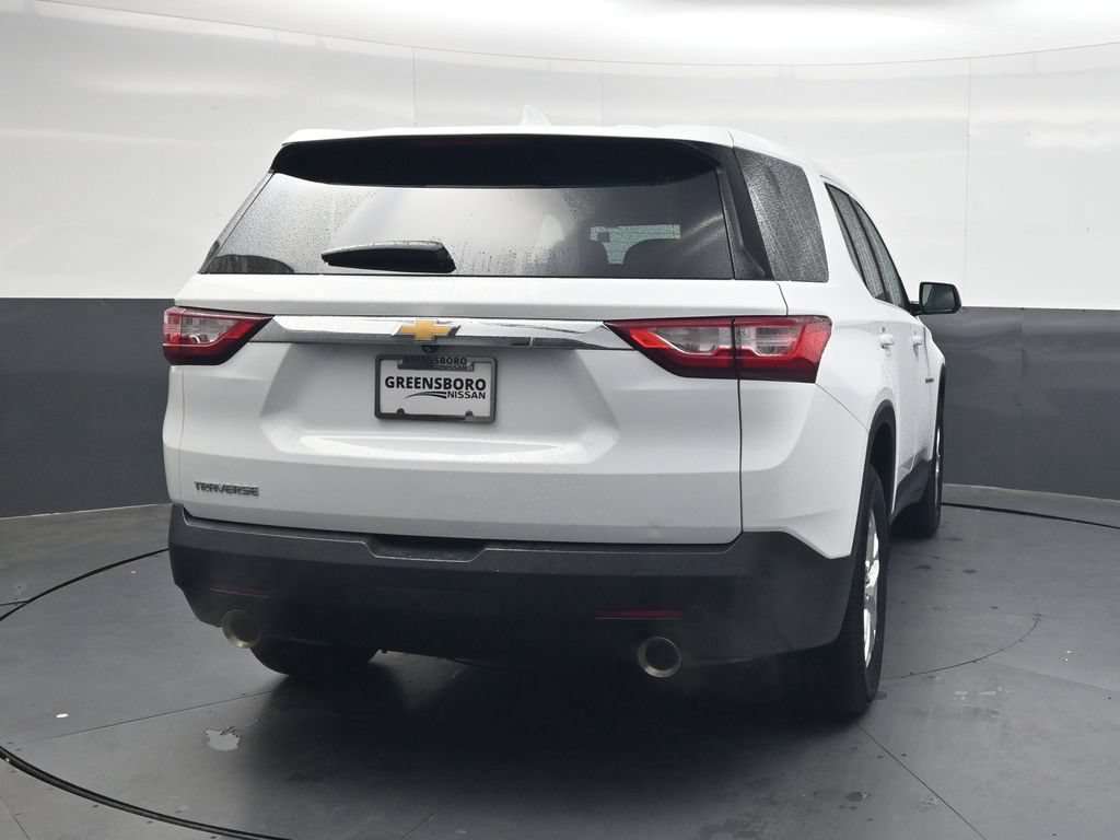 Used 2020 Chevrolet Traverse LS FWD image 5