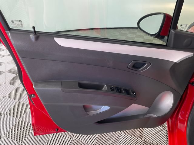 Used 2015 Chevrolet Spark LT FWD image 13