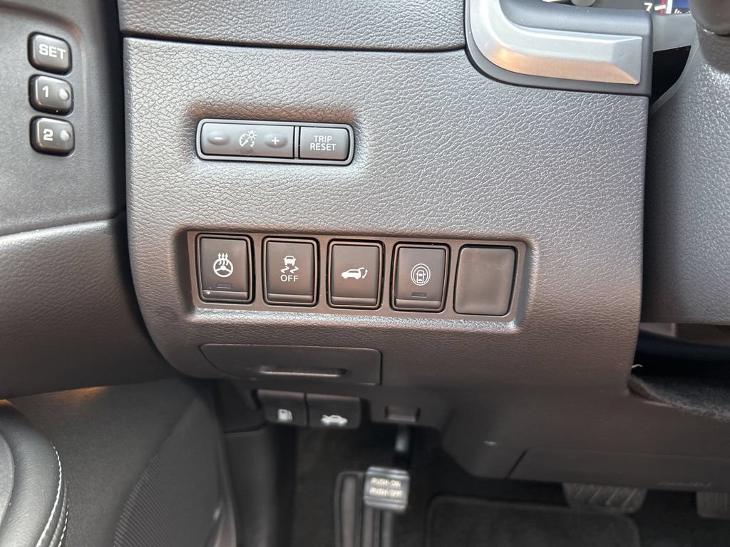 Certified 2024 Nissan Murano SL FWD image 31