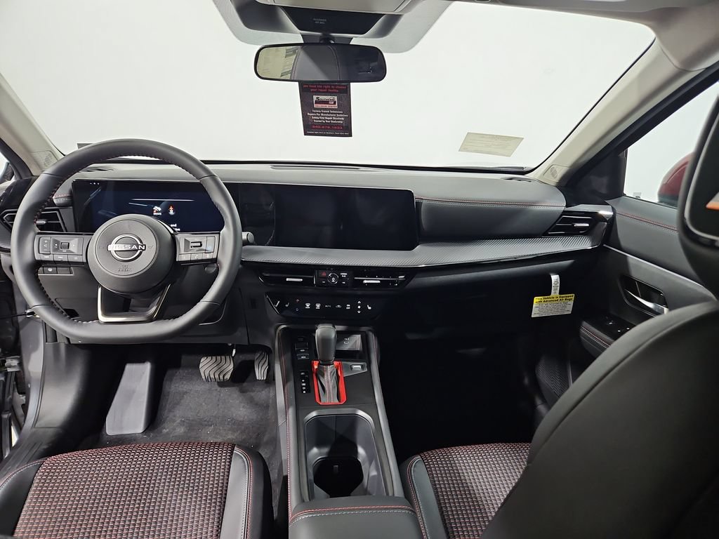 New 2026 Nissan Kicks SR w/ SR Premium Package AWD/4WD image 13