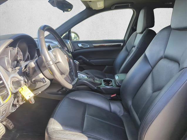 Used 2012 Porsche Cayenne S AWD/4WD image 13