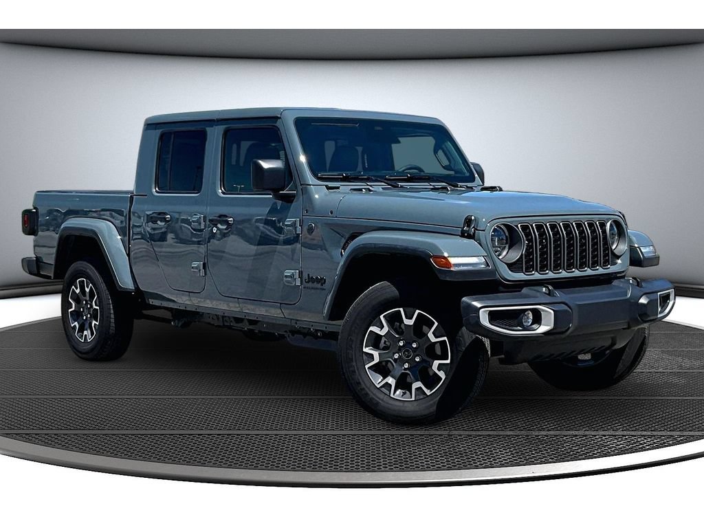 Used 2026 Jeep Gladiator Sport AWD/4WD image 2
