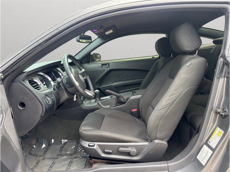 Used 2014 Ford Mustang GT w/ Equipment Group 301A RWD image 2