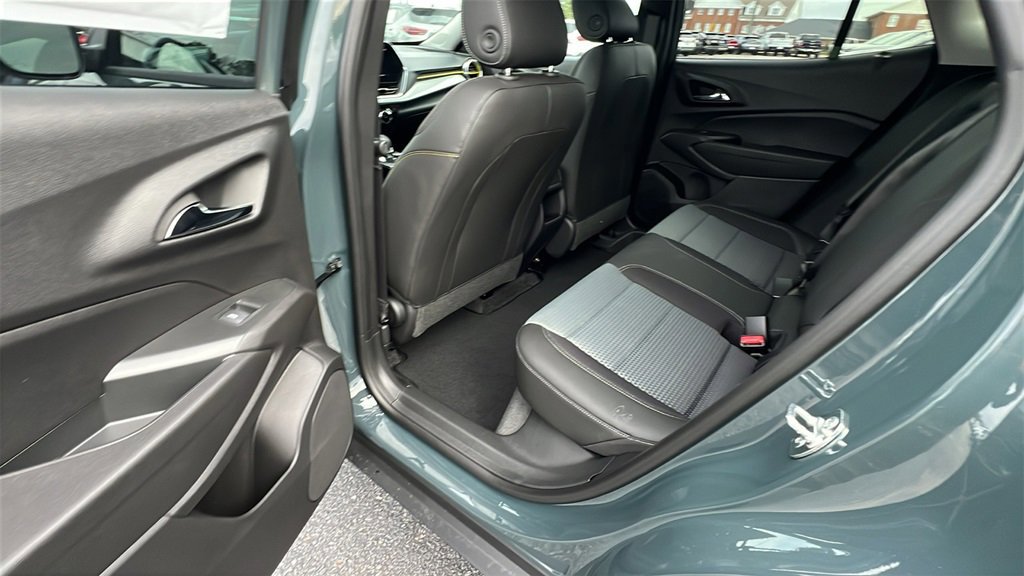 New 2026 Chevrolet Trax LT w/ LT Convenience Package image 20