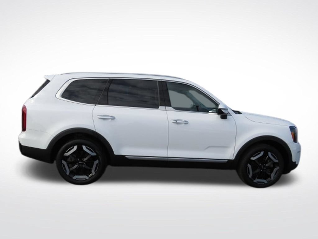 Used 2024 Kia Telluride S w/ S Sunroof Package AWD/4WD image 9