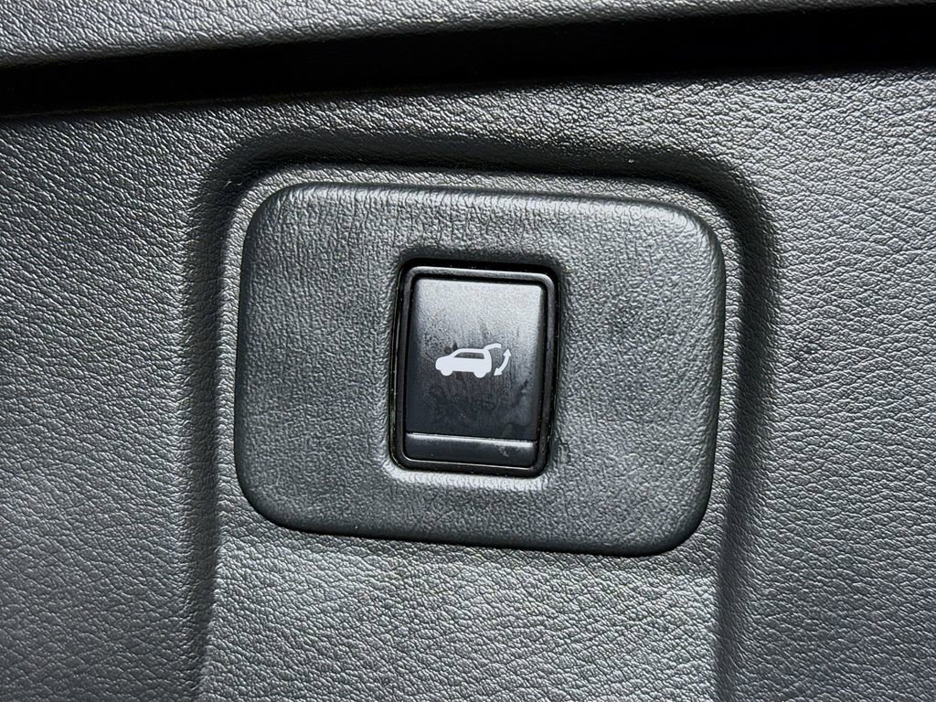Used 2020 Nissan Murano Platinum w/ Cargo Package image 32