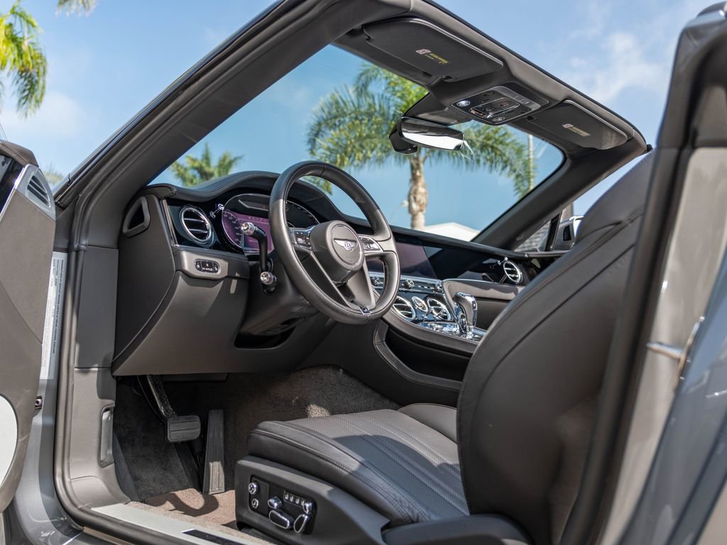 Used 2020 Bentley Continental GT AWD/4WD image 2