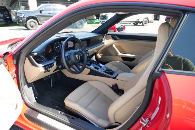 Used 2021 Porsche 911 Carrera image 30