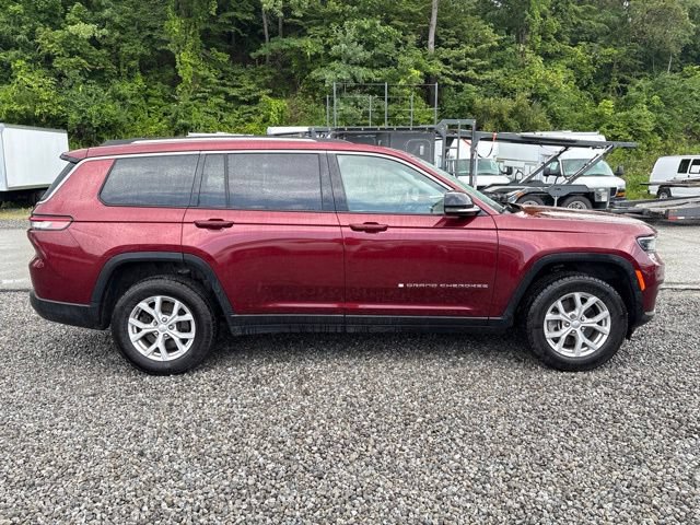 Used 2023 Jeep Grand Cherokee L Limited AWD/4WD image 6
