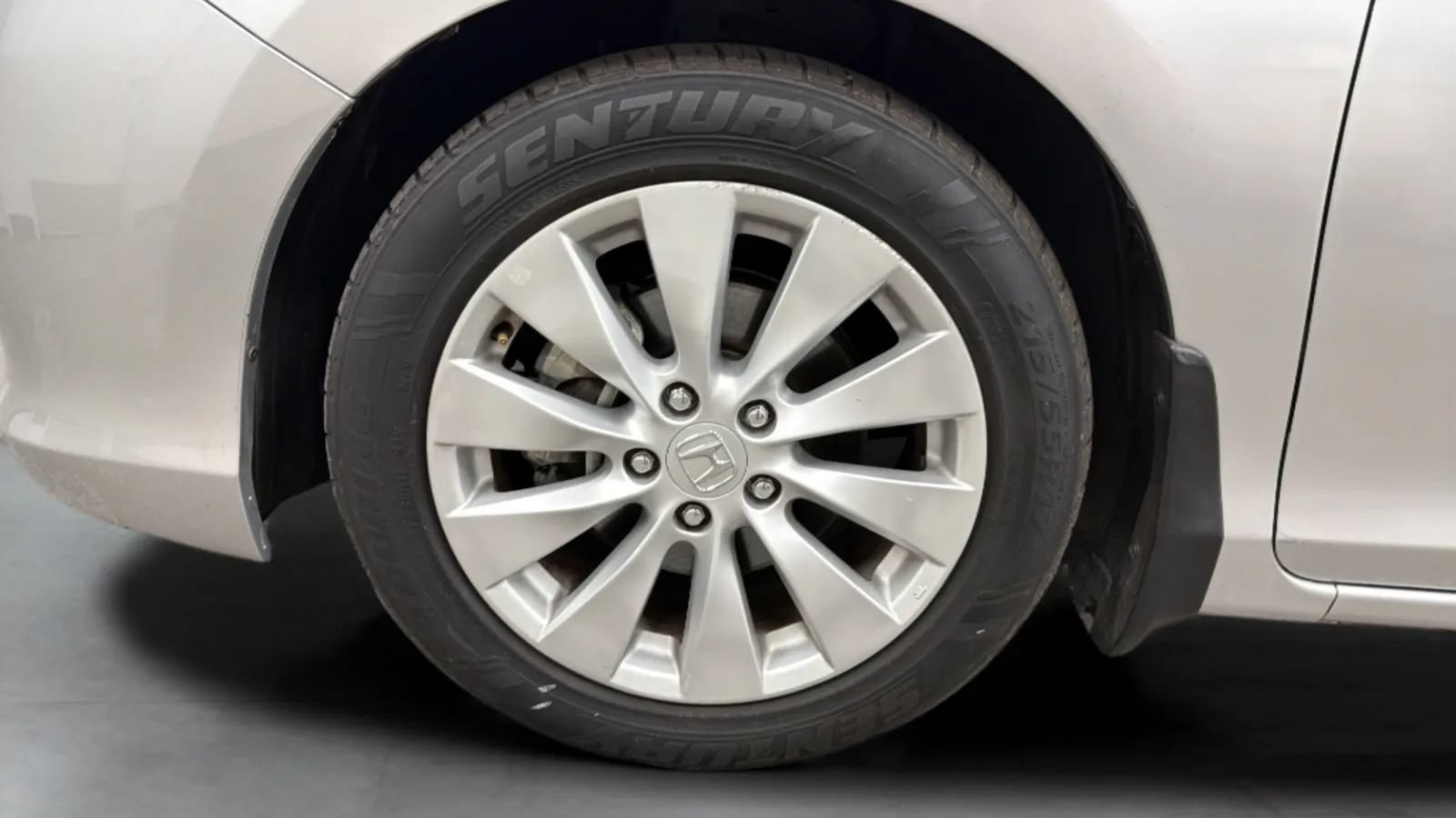 Used 2013 Honda Accord EX-L image 28