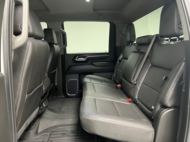 Used 2025 GMC Sierra 3500 SLT image 37