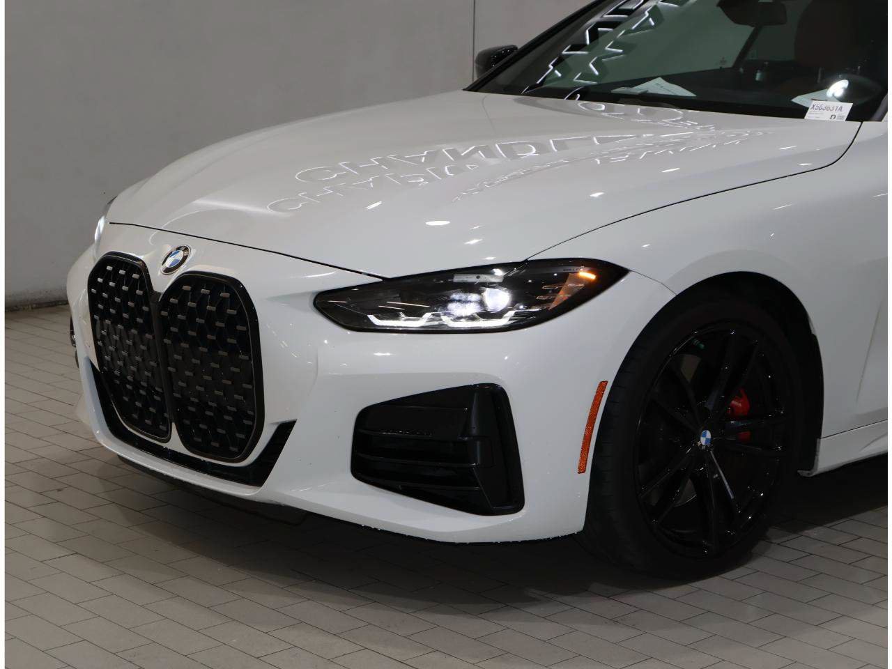 Certified 2024 BMW 440i xDrive Convertible w/ Premium Package AWD/4WD image 3