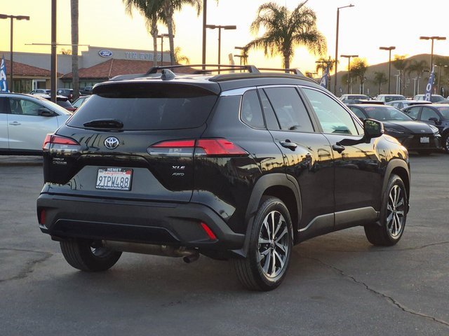 Used 2025 Toyota Corolla Cross XLE image 5