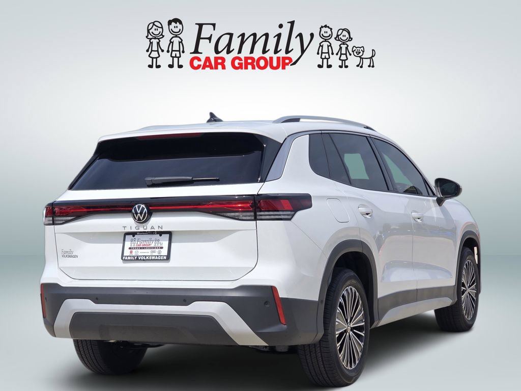 New 2026 Volkswagen Tiguan S FWD image 4
