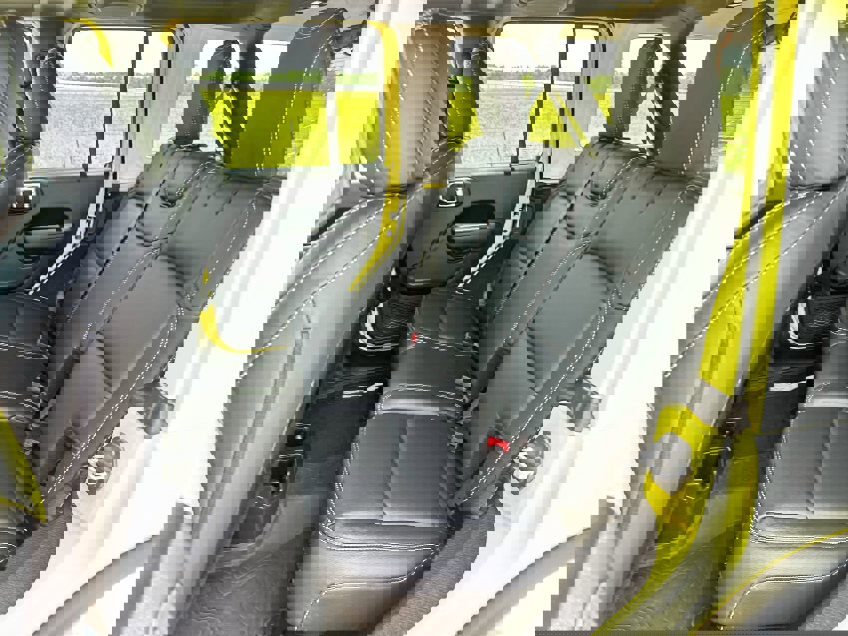 Used 2022 Jeep Wrangler Unlimited Sport image 21