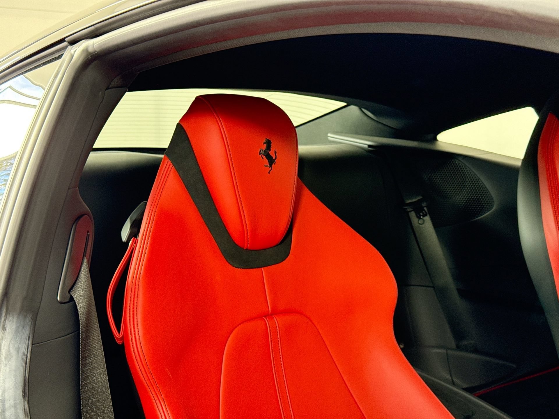 Certified 2022 Ferrari Roma RWD image 25