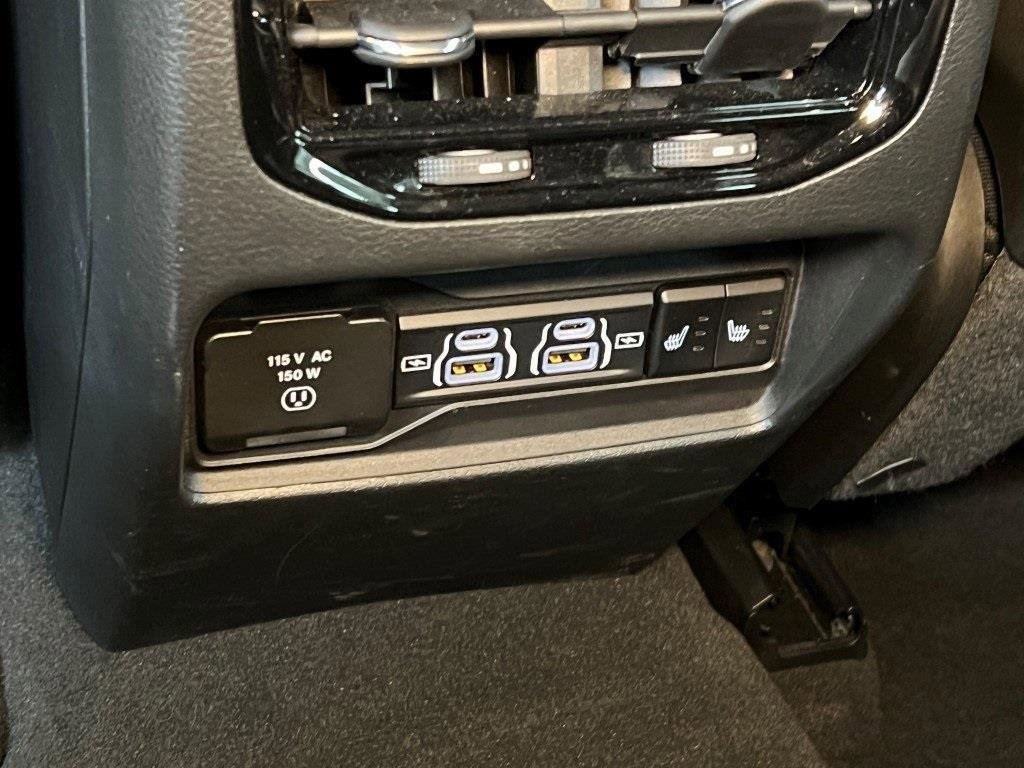 Used 2024 Jeep Grand Cherokee Limited 4xe image 21