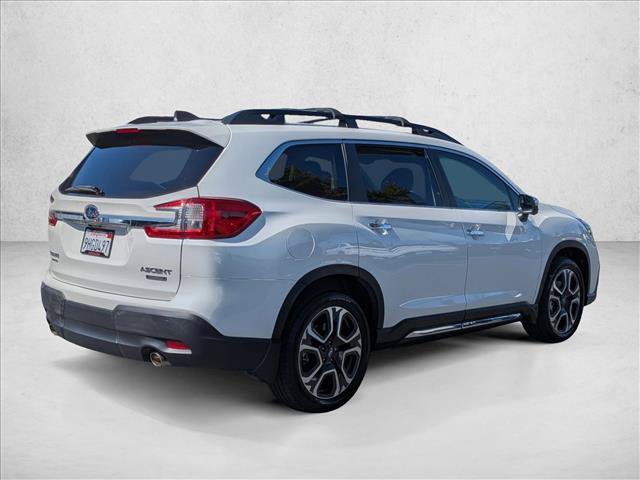 Used 2023 Subaru Ascent Touring AWD/4WD image 5