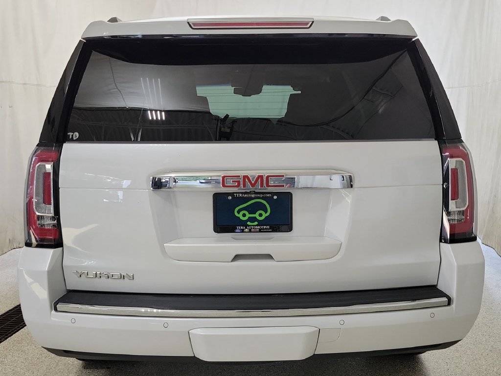 Certified 2020 GMC Yukon Denali w/ Denali Ultimate Package AWD/4WD image 4
