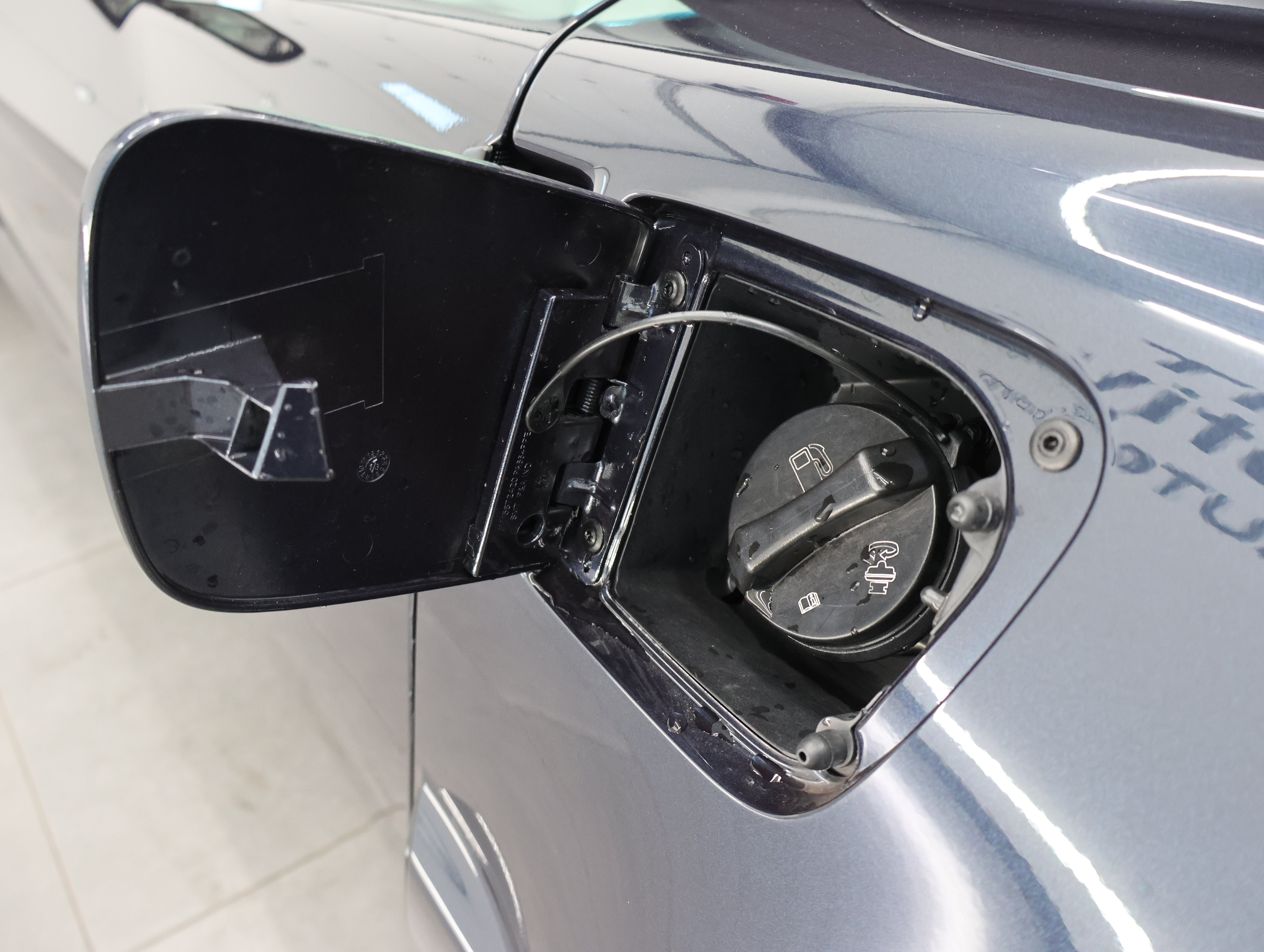 Used 2013 Chevrolet Corvette Grand Sport RWD image 27