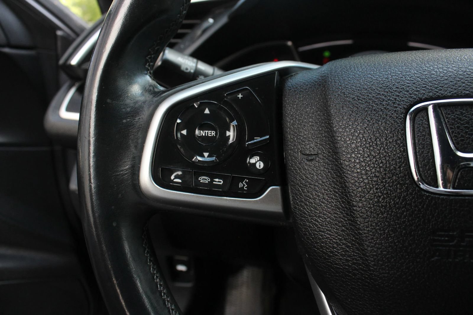 Used 2019 Honda Civic Sport image 29