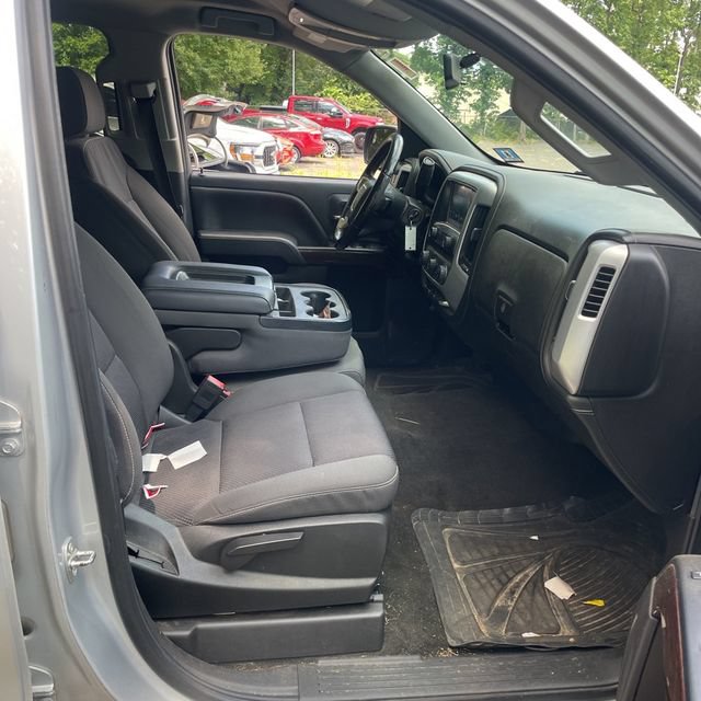 Used 2018 GMC Sierra 1500 SLE w/ SLE Value Package AWD/4WD image 6