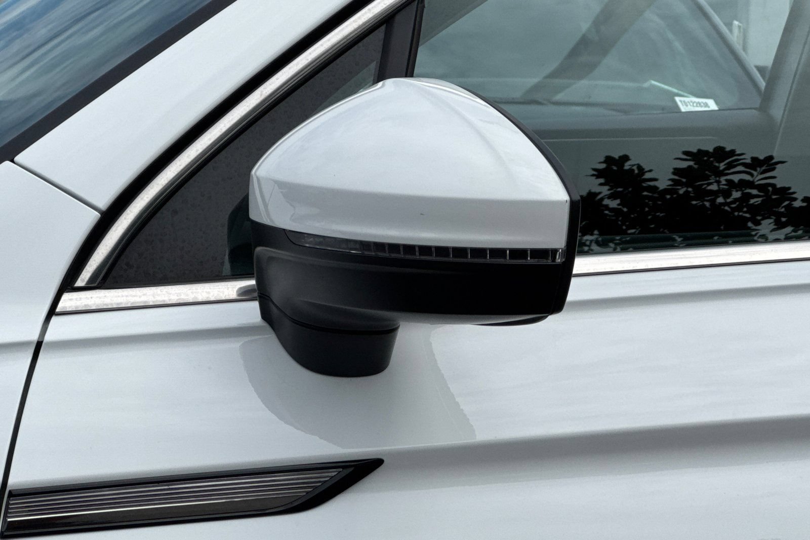 Used 2024 Volkswagen Tiguan Wolfsburg Edition FWD image 49