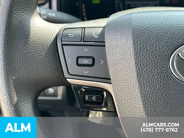 Used 2025 Toyota Camry LE FWD image 29