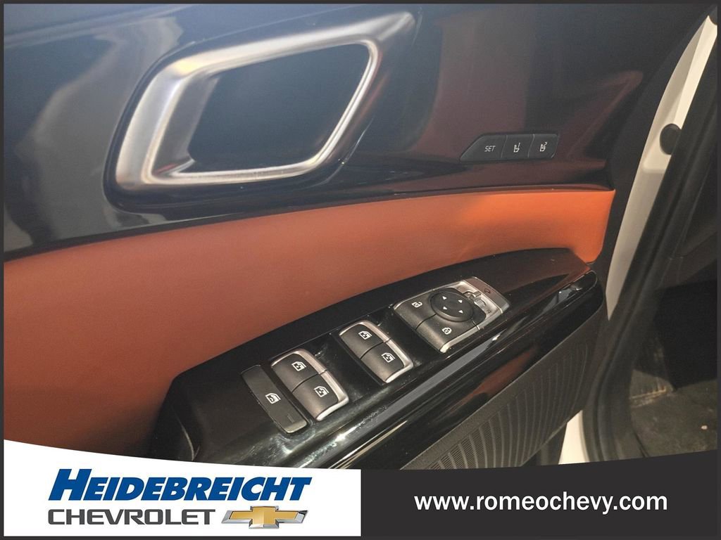 Used 2022 Kia Carnival SX Prestige image 14