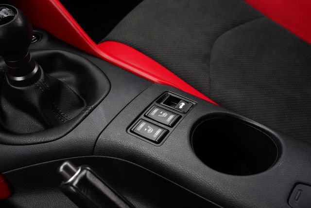 Used 2024 Nissan Z Performance w/ Floor Mat Package RWD image 31