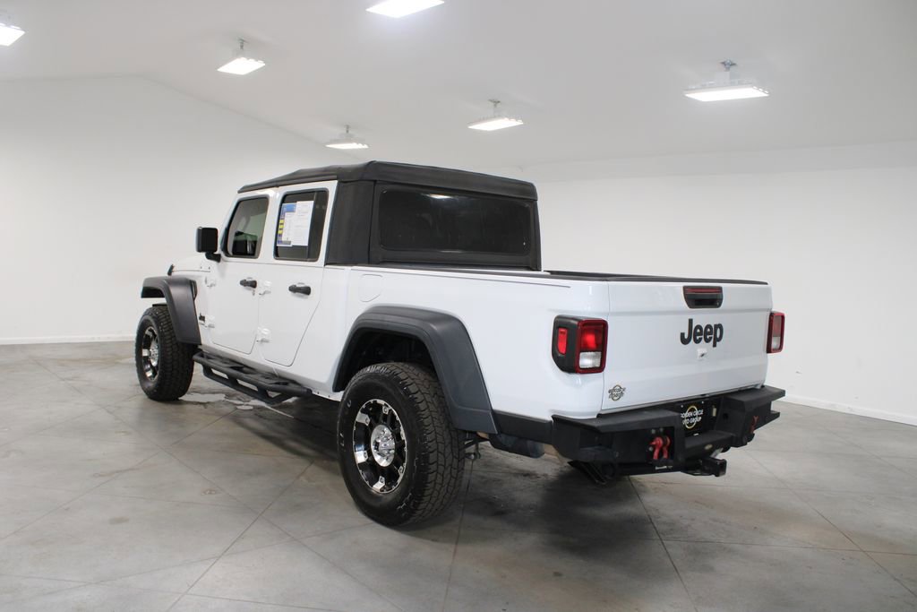 Used 2021 Jeep Gladiator Sport image 7