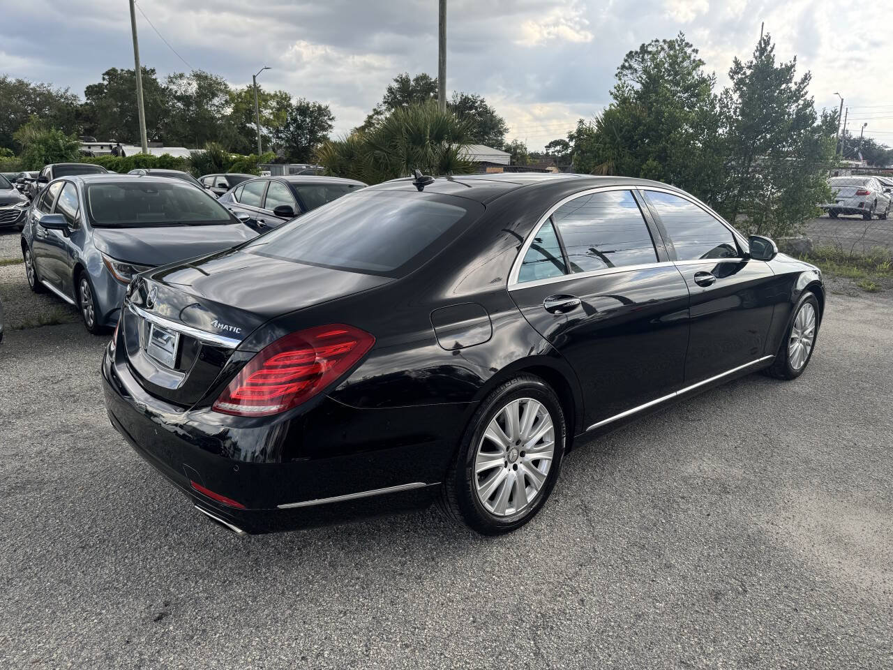 Used 2015 Mercedes-Benz S 550 4MATIC Sedan image 6