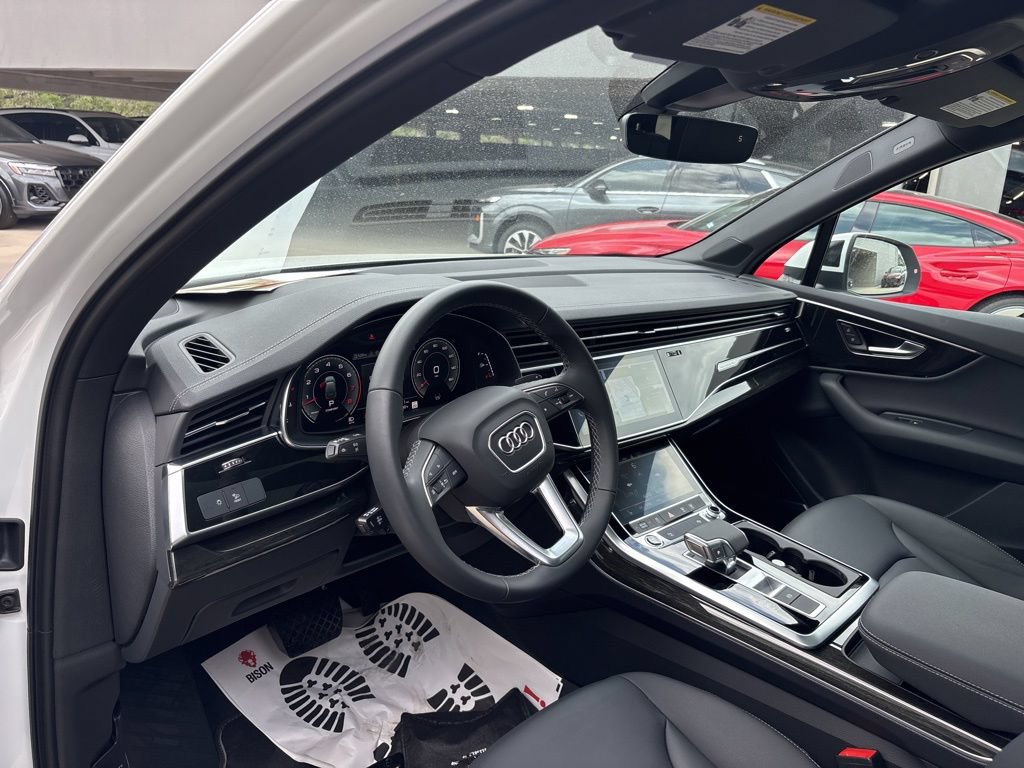 Certified 2026 Audi Q7 3.0T Premium w/ Convenience Plus Package AWD/4WD image 12