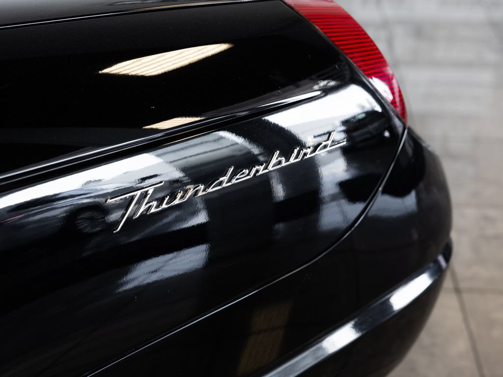 Used 2002 Ford Thunderbird RWD image 7