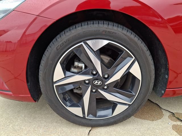 Certified 2023 Hyundai Elantra SEL w/ Convenience Package FWD image 28