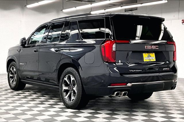 Used 2025 GMC Yukon AT4 Ultimate AWD/4WD image 3