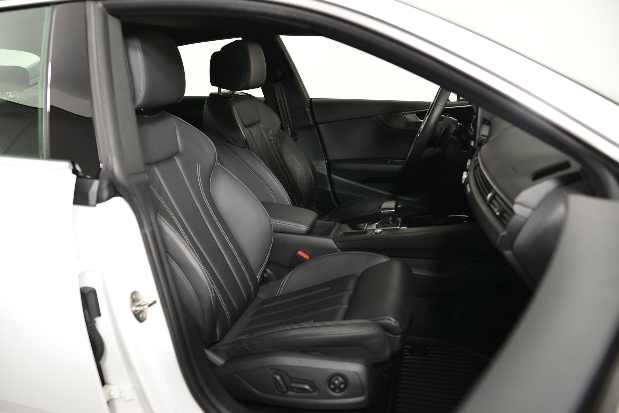 Certified 2023 Audi A5 2.0T Premium w/ Convenience Package image 21