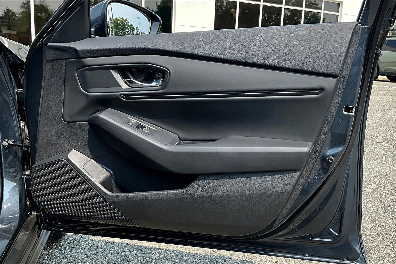 Certified 2023 Honda Accord EX image 19