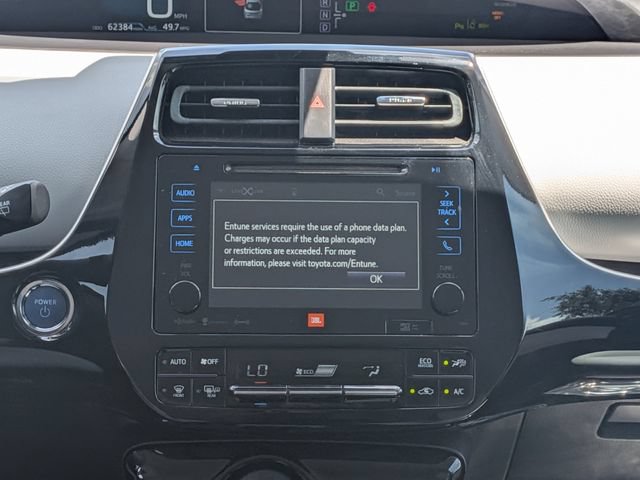 Used 2017 Toyota Prius Four Touring w/ Appearance Package FWD image 18