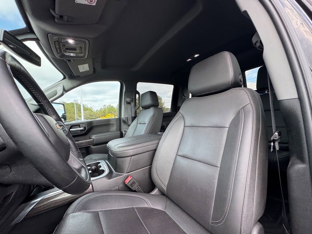 Used 2023 Chevrolet Silverado 2500 LTZ w/ LTZ Plus Package image 18