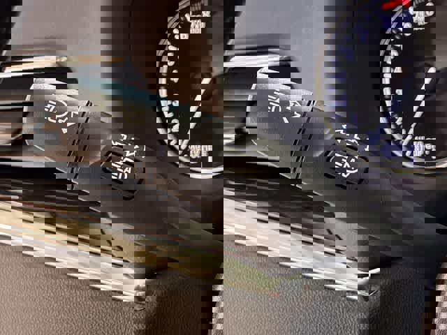 Used 2020 Buick Enclave Avenir w/ Avenir Technology Package image 29