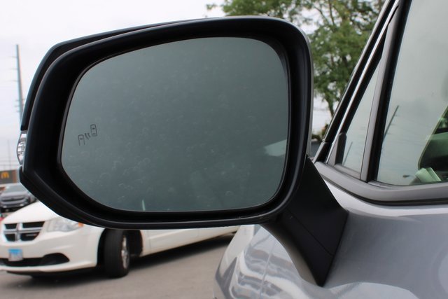 Used 2019 Toyota RAV4 XSE image 8