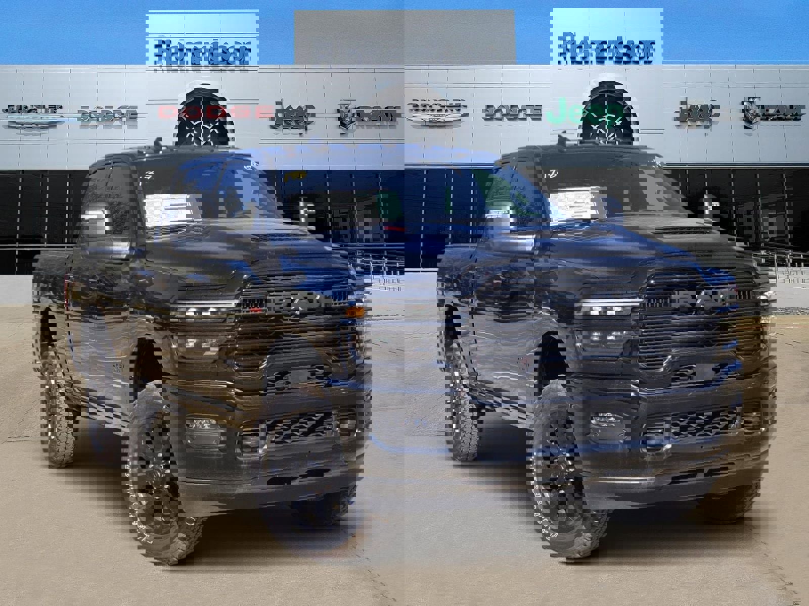 New 2025 RAM 2500 Laramie w/ Night Edition