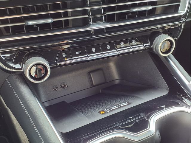 New 2026 Chevrolet Traverse LT w/ Driver Confidence Package image 14