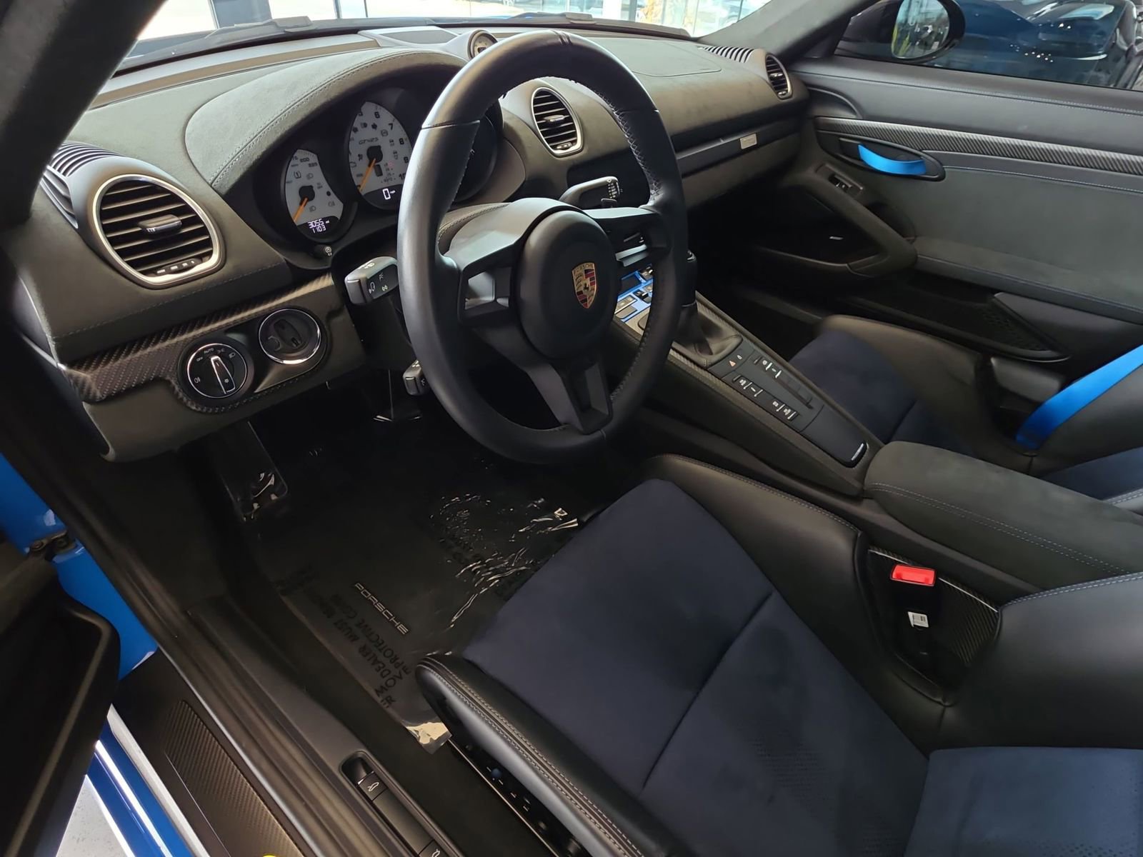 Certified 2023 Porsche 718 Cayman GT4 RS w/ Weissach Package image 5