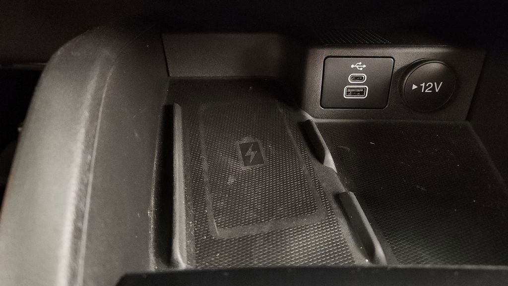 New 2024 Ford Escape ST-Line Select w/ Tech Pack #2 AWD/4WD image 19