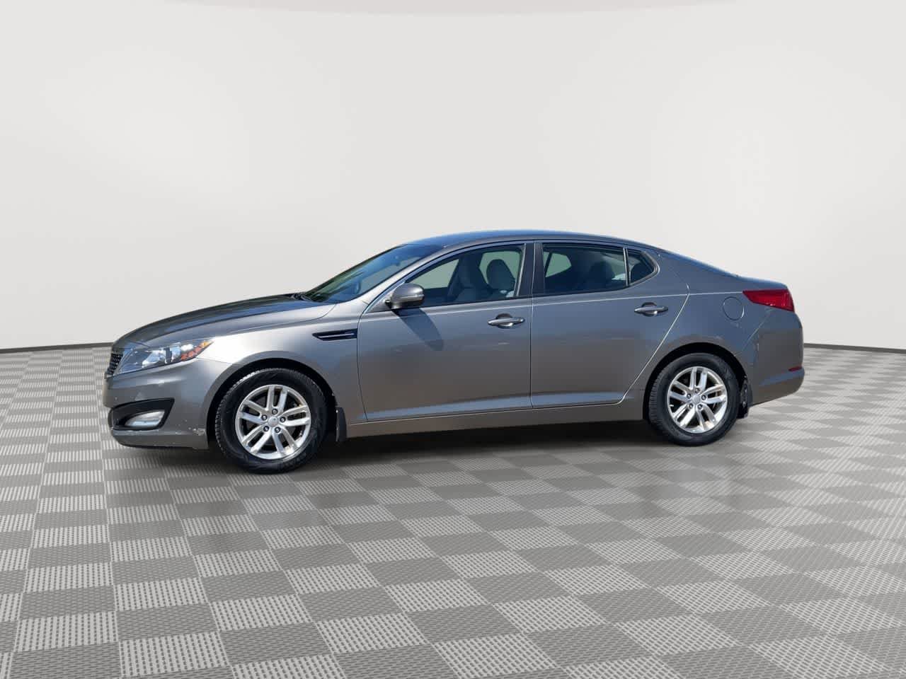 Used 2013 Kia Optima LX w/ Convenience Plus Pkg FWD image 5